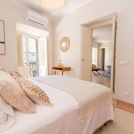 Casa Telhados Centro Historico Terraco Privado Nyaraló Tavira